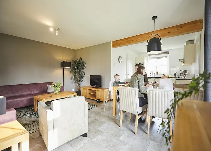 In Limburg With Sauna & Pool * Roggel