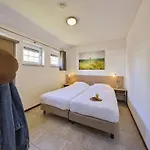 וילה In Limburg With Sauna & Pool Roggel