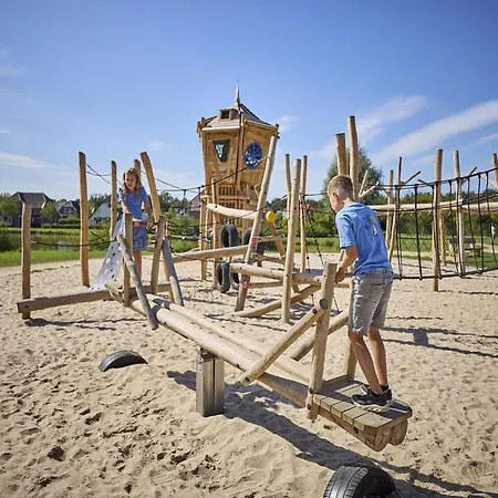 In Limburg With Sauna & Pool * Roggel