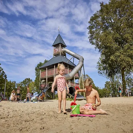 In Limburg With Sauna & Pool Villa Roggel